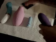 Mishel Prada, Maria-Elena Laas nude  - Vida s02e03 (2019) real sex in mainstream cinema