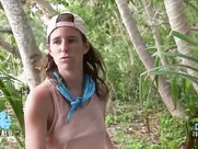 Koh-Lanta : topless sur la plage, Cindy fait le buzz