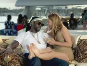 Erica Shaffer shows her lovely bare soles in a 7Up Ad