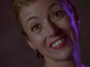 Mia Sara - Birds of Prey s01e02 (2002)