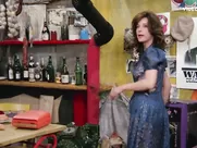 A Very Curious Girl (La Fiancee du pirate)