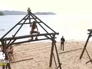 Inès Loucif - Koh-Lanta l'île des héros S21E01(2020)