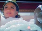 Kareena Kapoor - Bewafaa (2005)