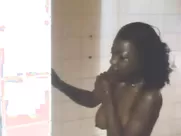 Détournement de mineur 1983- the shower scene