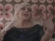 Shukran Murtaja foot massage - Sharie' Chicago (2020)