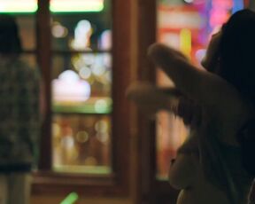 Elena Martín - Veneno (s01e03, 2020)