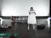 Juana Dolores naked on stage Troppo diva per un movimento assembleario (2023)