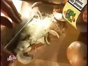 Groland nue - Toucher des seins fait bander