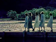 Maria Valverde, Eva Green - Cracks (2009)