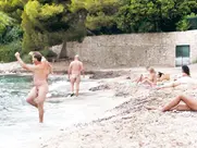 Maud-Anaïs Poudra, Audrey Levraux, Pauline Fosse, Sabine Azéma - N'avoue jamais (2024)