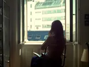 Elisabeth Umlauft - Gehen am Strand (2013)