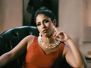 Negah Amiri Pretty soles