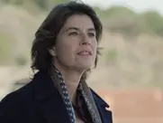 Irène Jacob - Hôtel Silence (2024)