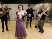 Anikka Cantar Desnuda 9