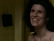 Laura Benson - Police District (s02e06, 2001)