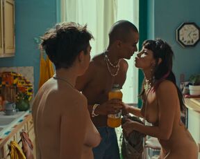 Souheila Yacoub - Les Femmes au Balcon (2024)