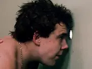 Group shower - La liceale nella classe dei ripetenti