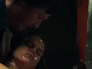 Alice Eve nude - Replicas (2018)