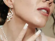 Anikka Cantar Desnuda