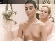 Ksenija Pajić i Dragana Mrkić Oficir s ružom