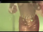 Radmila Shegoleva Belo odelo