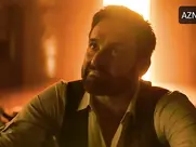 Clara Morgane dans Escort Boys - Plan à 3