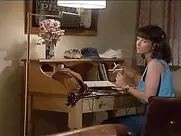 Valérie Rojan as Violette - Il est génial papy ! (1987)