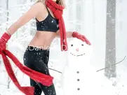 Daniela Xandru's nude, hot performance in winter