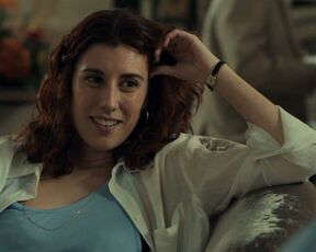 Elena Martín as Elsa Díaz in El Centro S01E01 (2025)