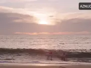Hot blondes skinny dipping - Savage Beach