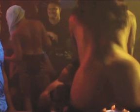 Teresa Palmer, Kate Winslet - Triple 9 (2016)