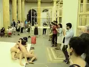 Puxar Pele naked performance