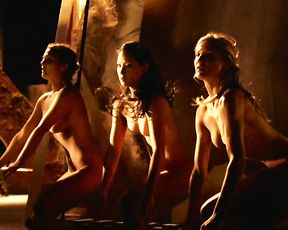 Cameron Diaz, Demi Moore, Drew Barrymore, Lucy Liu - Charlie's Angels: Full Throttle (2003)