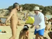 Elli Tringou, Milou Van Groesen - Suntan (2016)