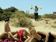 Elli Tringou, Milou Van Groesen - Suntan (2016)