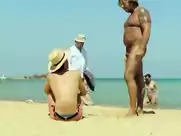 Elli Tringou, Milou Van Groesen - Suntan (2016)