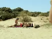 Elli Tringou, Milou Van Groesen - Suntan (2016)