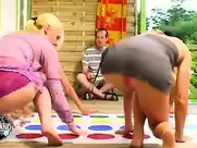 Groland nue - Le danger des vacances