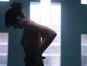 Alison Brie - Glow (s01 e01, 2017)