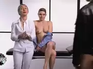 Groland nue -  Docteur Pi - Traiter l'otite