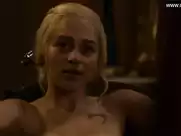 Emilia Clarke - Flashing her naked body, Wet body