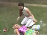 Groland nue -  Docteur Pi Les gestes qui sauvent