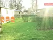 Groland nue -  Jupépé chez les nudistes