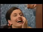 Groland nue -  Docteur Pi Comment mettre un collyre