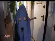 Groland nue -   Burqa sexy