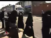 Groland nue -   Burqa sexy