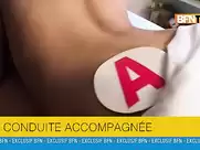 Groland nue -  Apprentissage du sexe accompagné