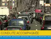 Groland nue -  Apprentissage du sexe accompagné