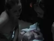 Ellen Page, Evan Rachel Wood - Into the Forest (2015)