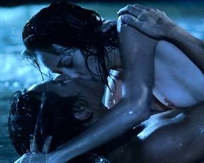 Maggie Q - Naked Weapon (2002)